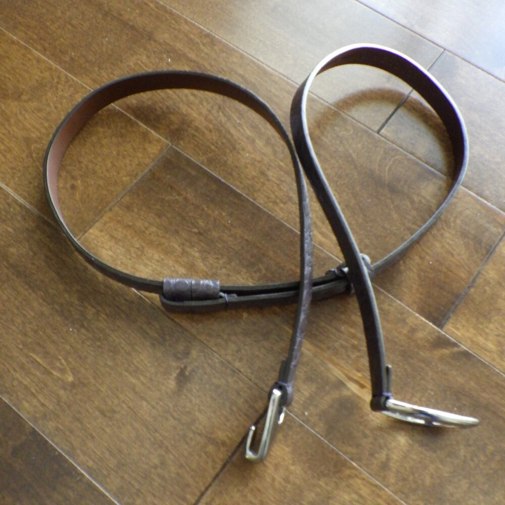 Chico's Women's Leather Belt Mauve Embossed Silver Hook Buckle Sz M/L Adjustable